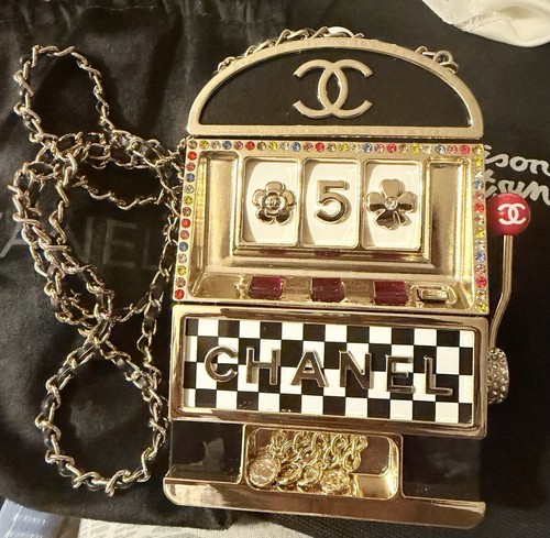 Chanel minaudiere mini - chanel,