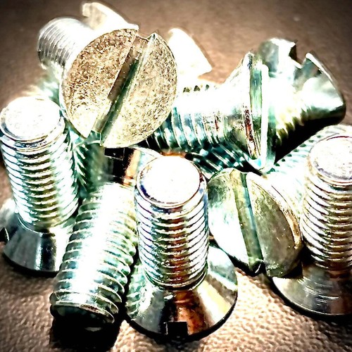 Machine screw slot - m8,